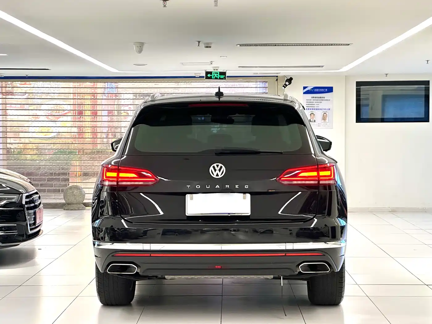 Volkswagen Touareg 2019 2.0TSI Sharp Wing Edition China VI фото 6