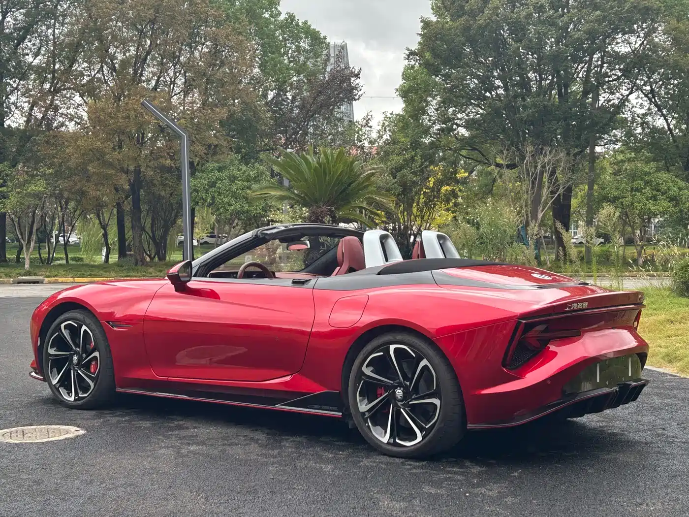MG Cyberster 2026 2024 520km Legendary AWD Version