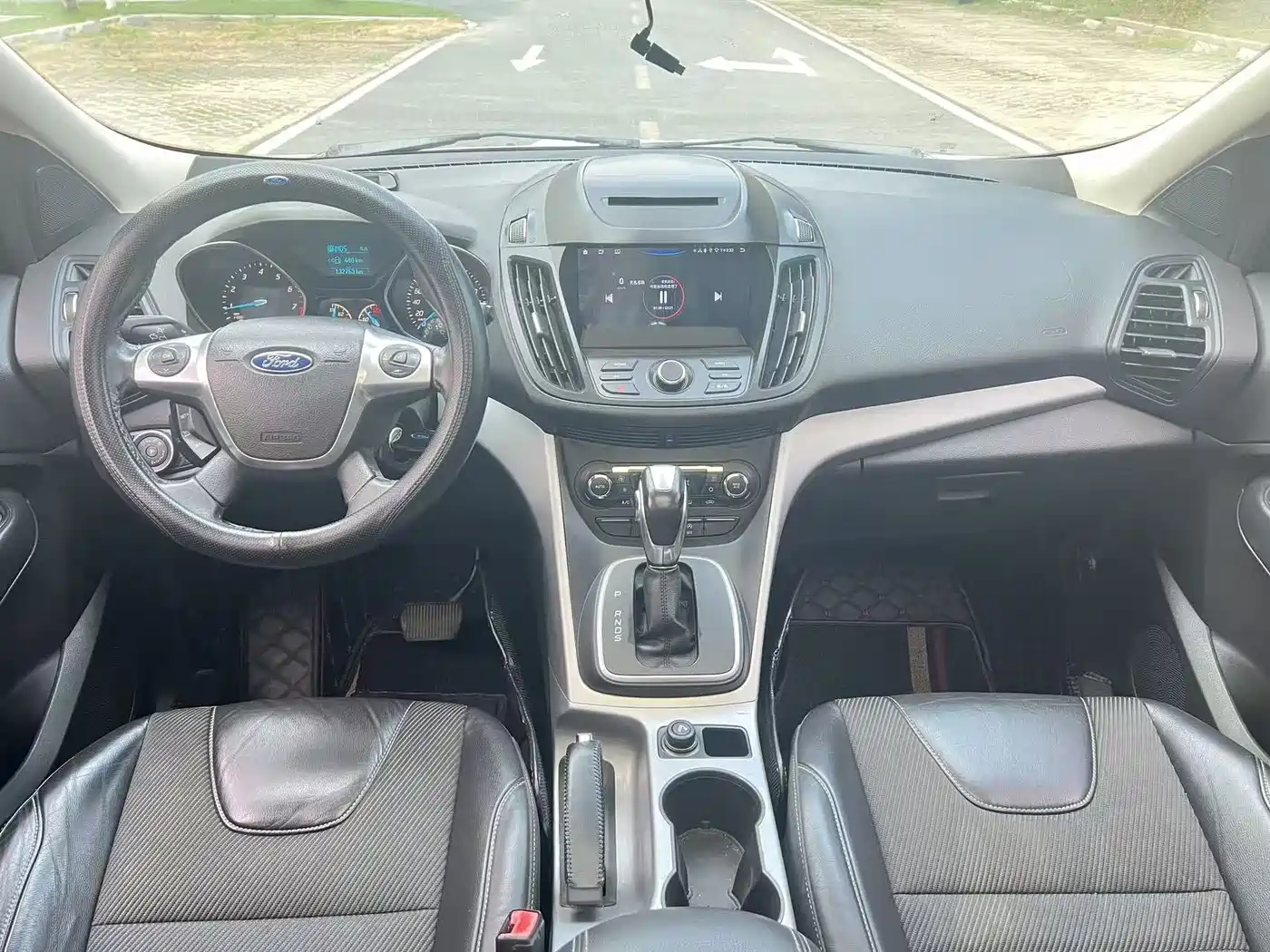 Фото 9 - Ford Kuga