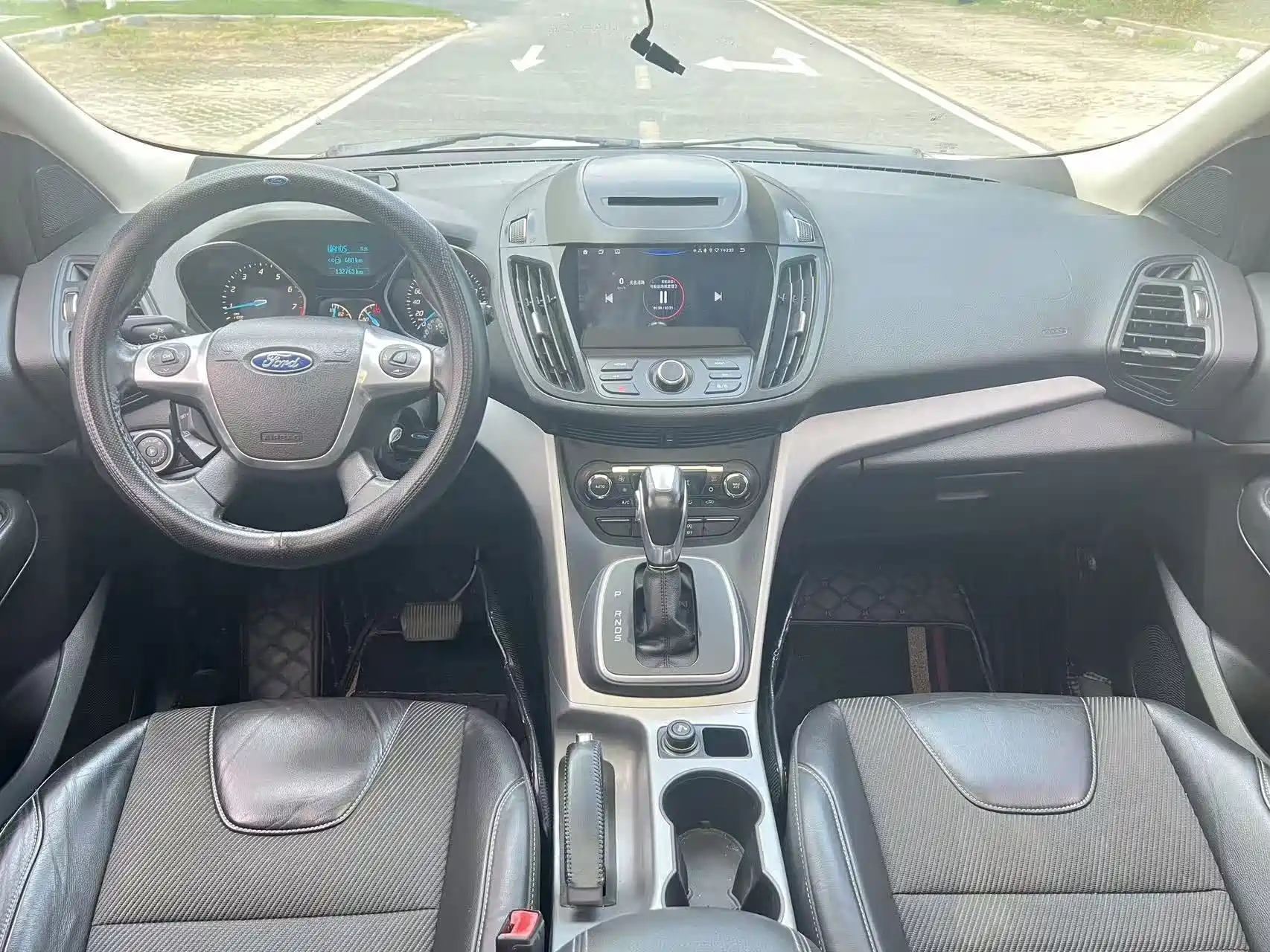 Photo 9 - Ford Kuga