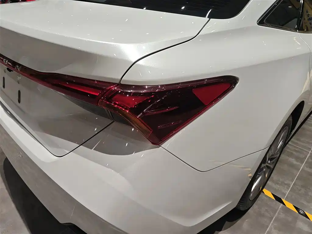 TOYOTA ASIAN DRAGON