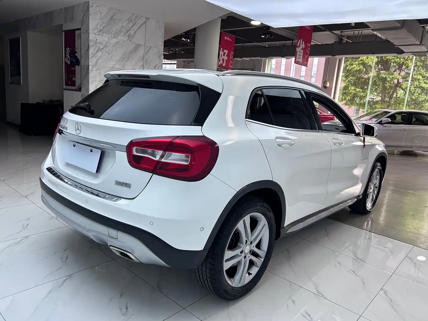 Mercedes-Benz GLA 2016 GLA 200 Dynamic фото 7
