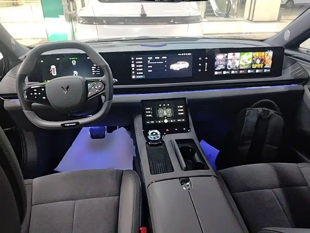 Voyah Auto VOYAH Zhuiguang 2024 2024 PHEV AWD Ultra Long Range Flagship