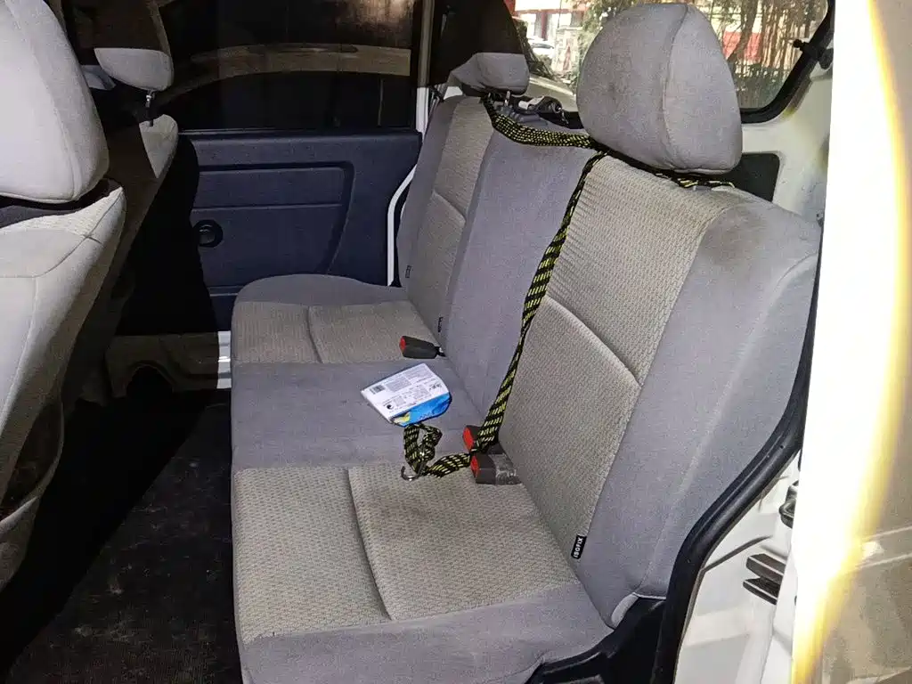 SRM Xinyuan New Energy Hiace EV 2022 2021 Standard