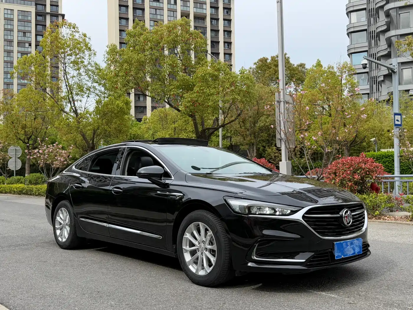 BUICK LACROSSE