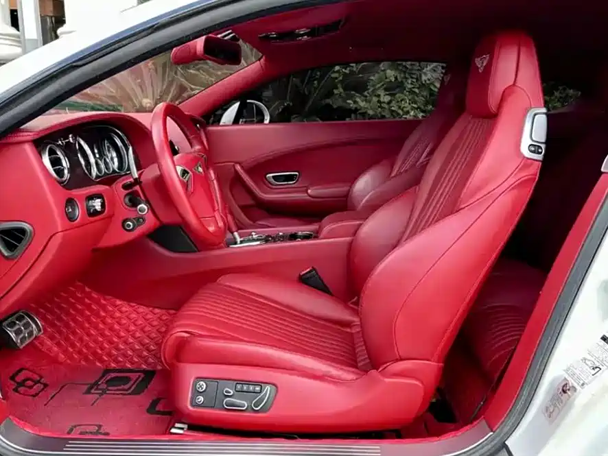 Bentley Continental 2016 4.0T GT V8 Standard фото 3