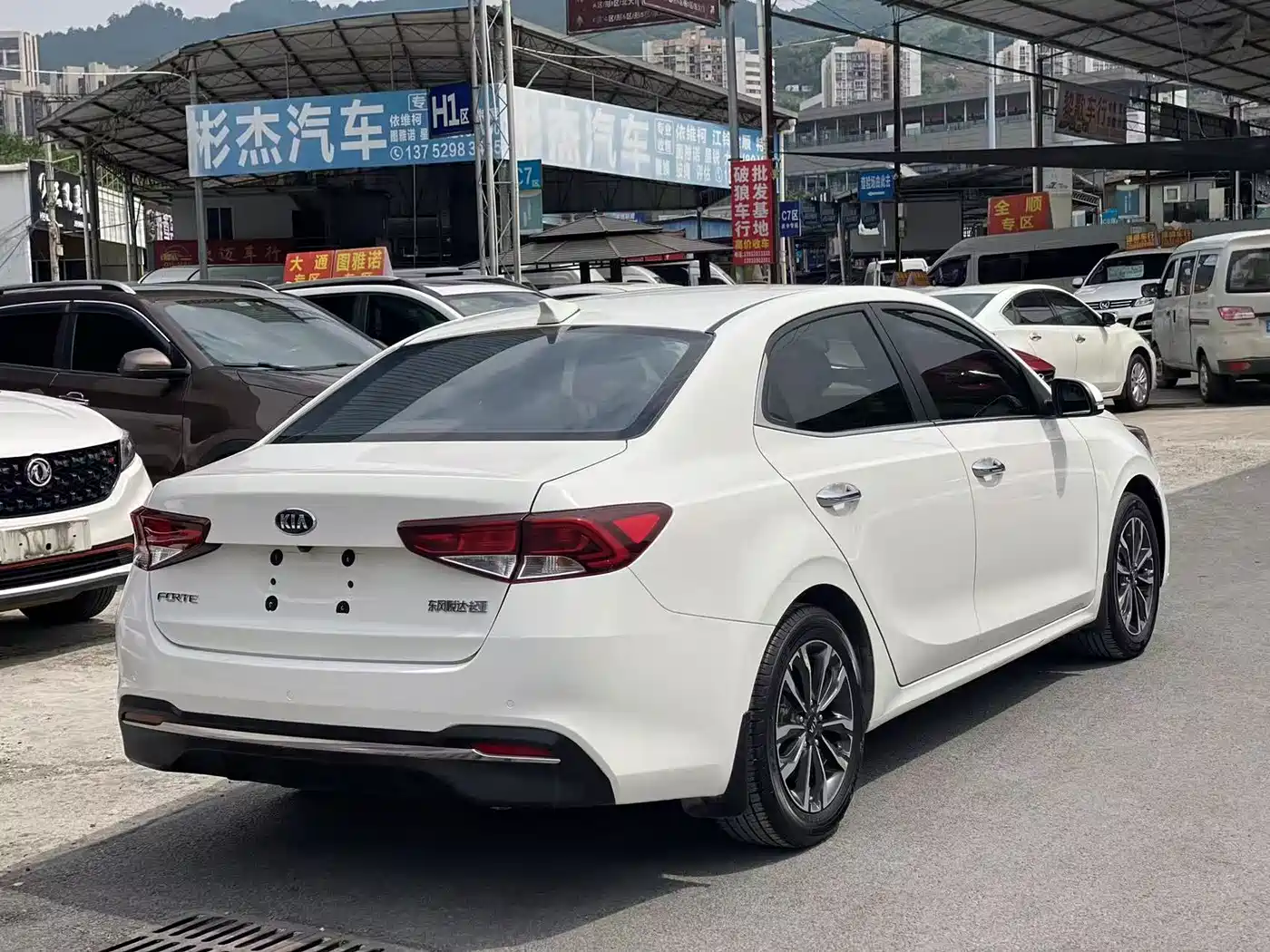 Kia Forte 2019 2018 1.6L Auto Smart Luxury Value-Comfort