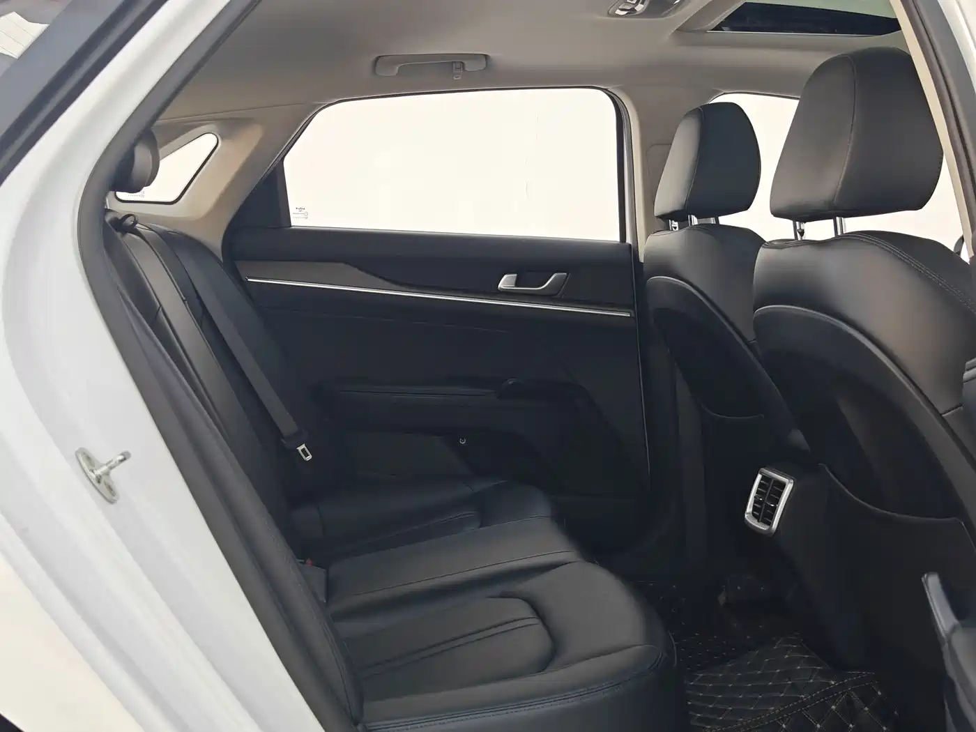 Kia K5 2025 2025 1.5T Luxury Edition
