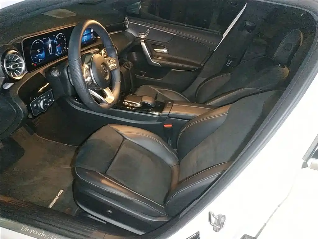 Mercedes-Benz A-Class 2020 Facelift A 200 L Sport Sedan Fashion фото 12