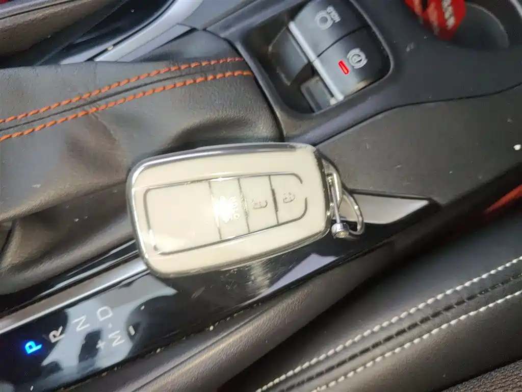 Toyota Corolla 2021 1.2T S-CVT Elite PLUS Edition фото 9