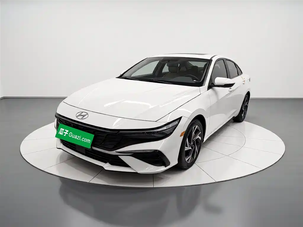 Hyundai Elantra 2023 Model 1.5L CVT LUX Premium Edition