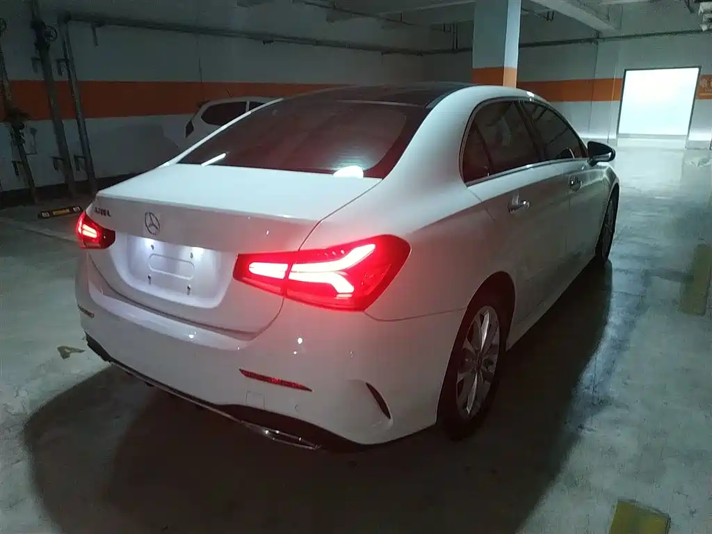 Mercedes-Benz A-Class 2020 Facelift A 200 L Sport Sedan Fashion фото 6