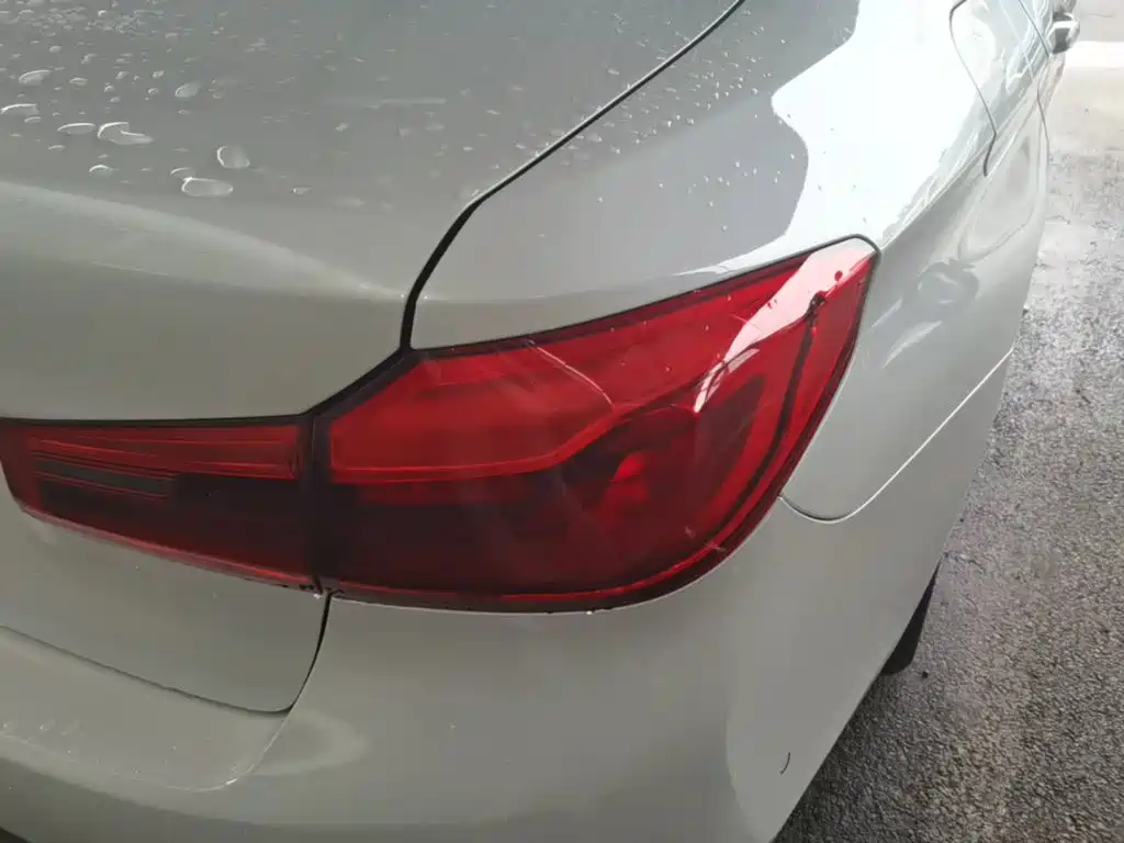 Фото 8 - BMW 5 Series