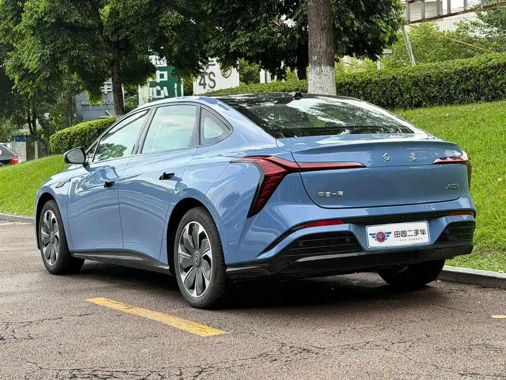2025 Hongqi Tiangong 05