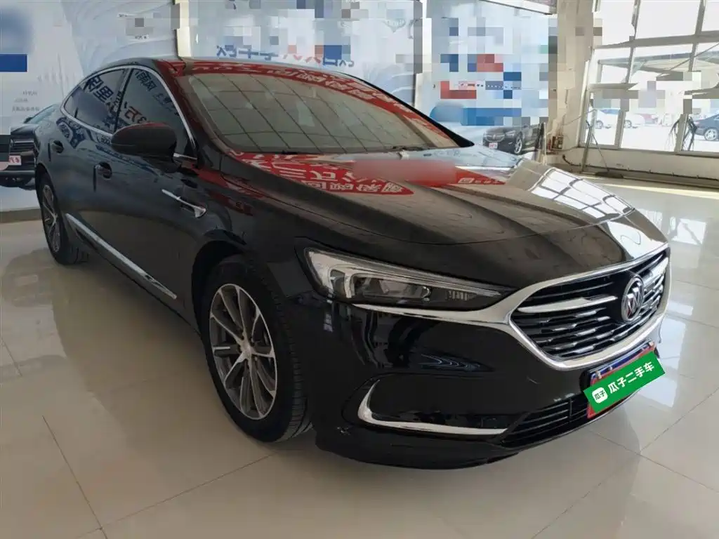 BUICK LACROSSE