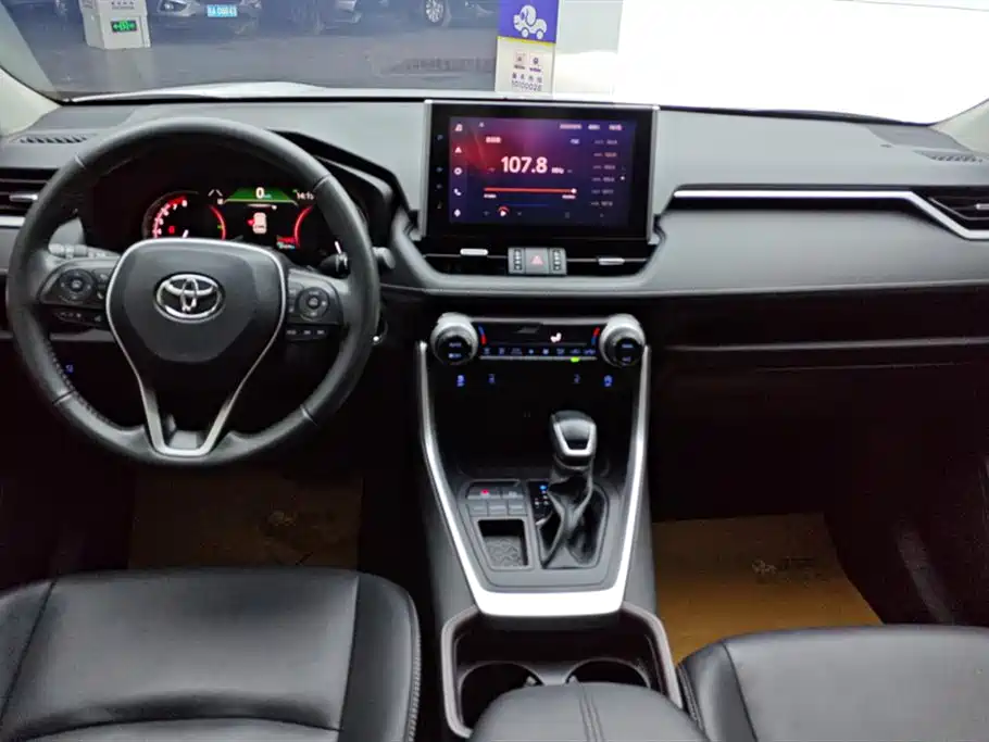 Toyota RAV4 Rongfang 2021 2.0L CVT 2WD Trend PLUS фото 12