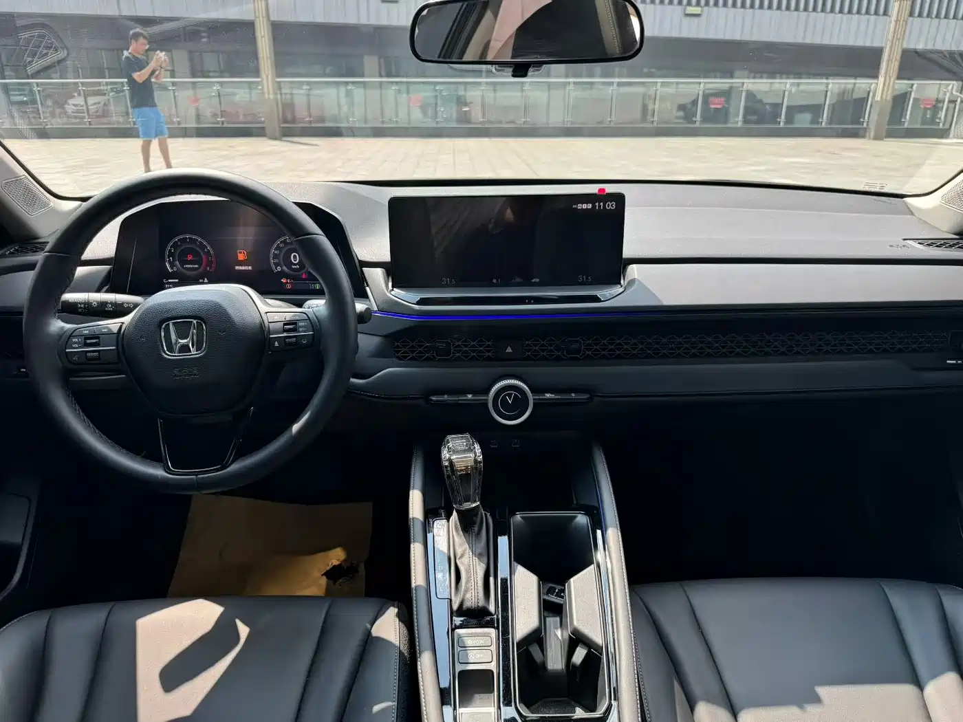 Фото 5 - Honda Accord