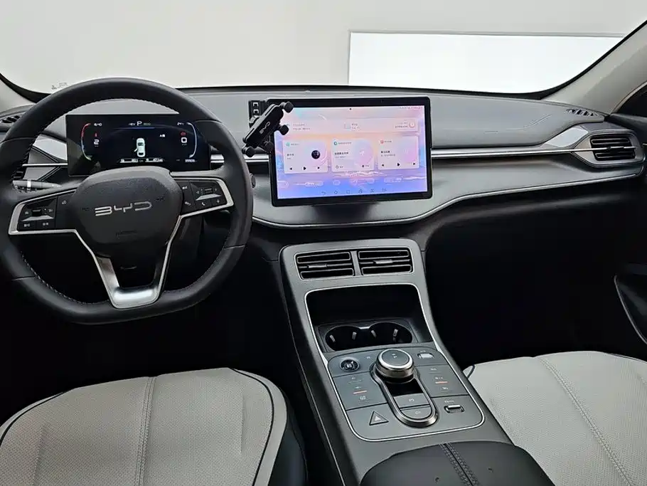 BYD Destroyer 05 2025 2024 Glory Edition DM-i 55KM Luxury