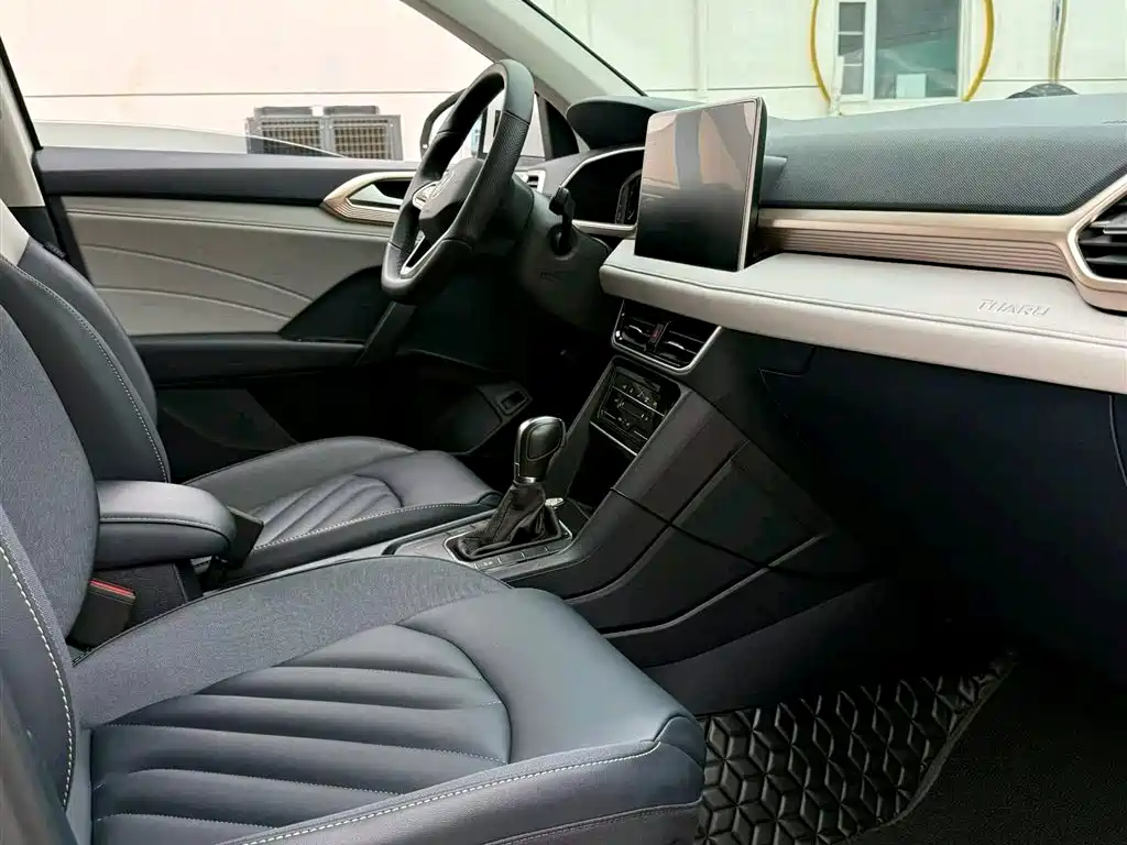 Volkswagen Tharu 2023 300TSI 2WD Full Moon Edition фото 6