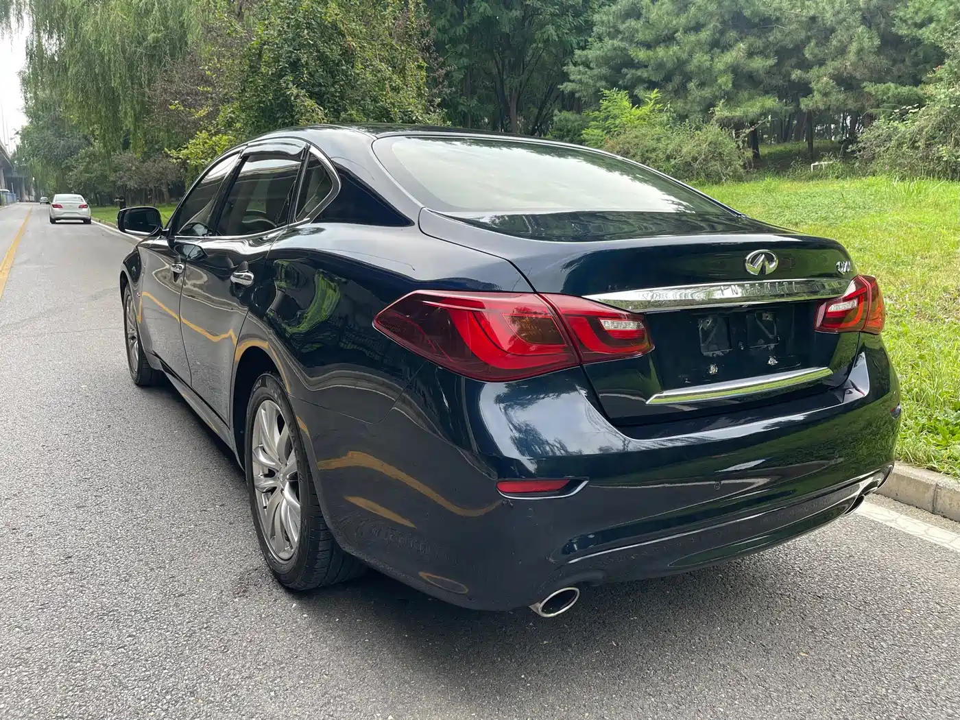 Infiniti Q70 2017 2015 Q70L 2.5L Elite