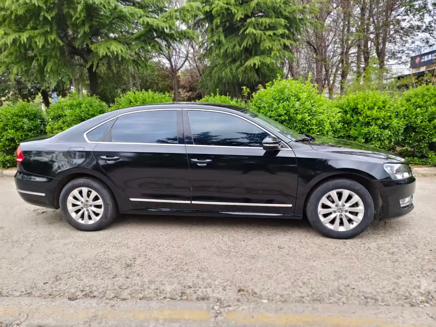 Volkswagen Passat 2015 1.8TSI DSG Honor Edition фото 9