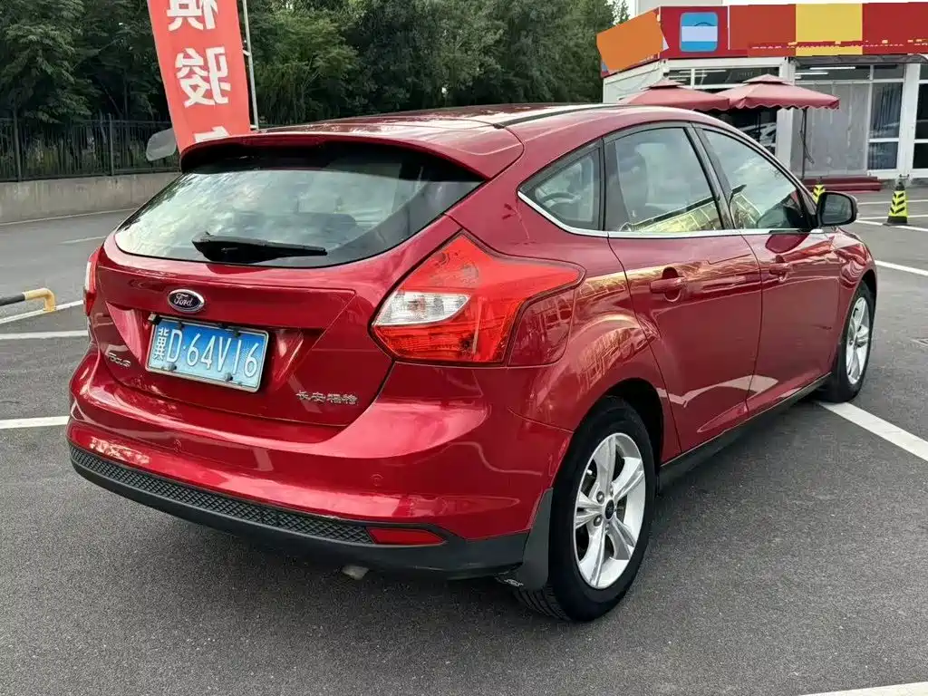 Ford Focus 2014 2012 Hatchback 1.6L Automatic Comfort