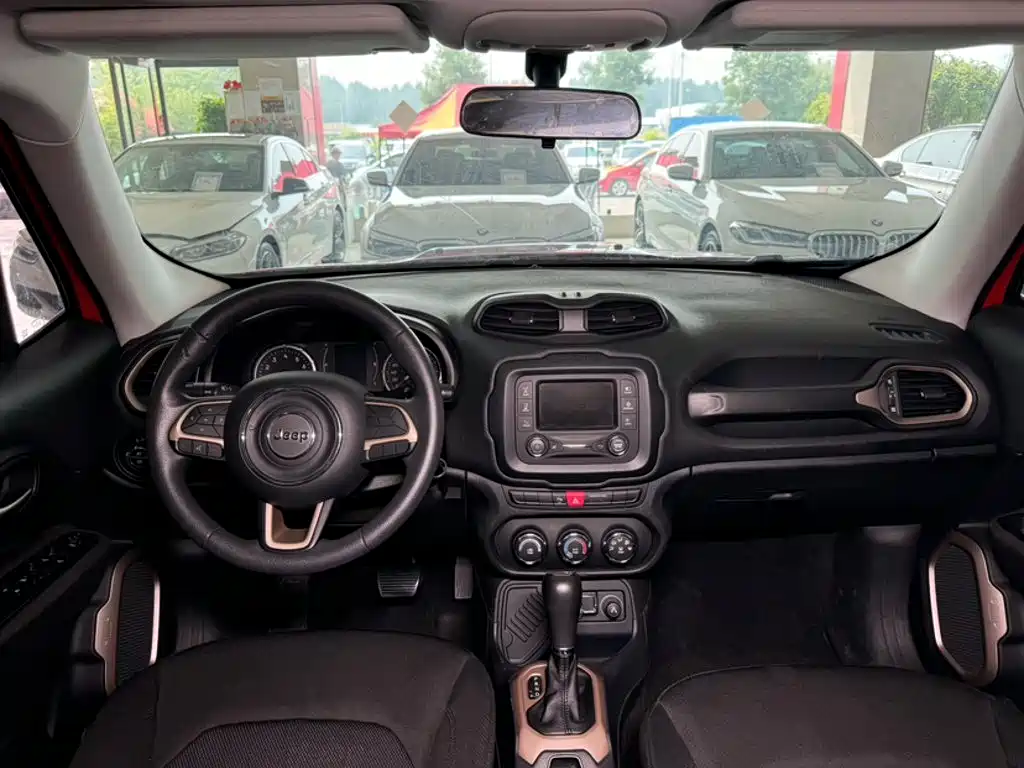 Jeep Renegade 2018 2017 180T Automatic High-Energy Edition