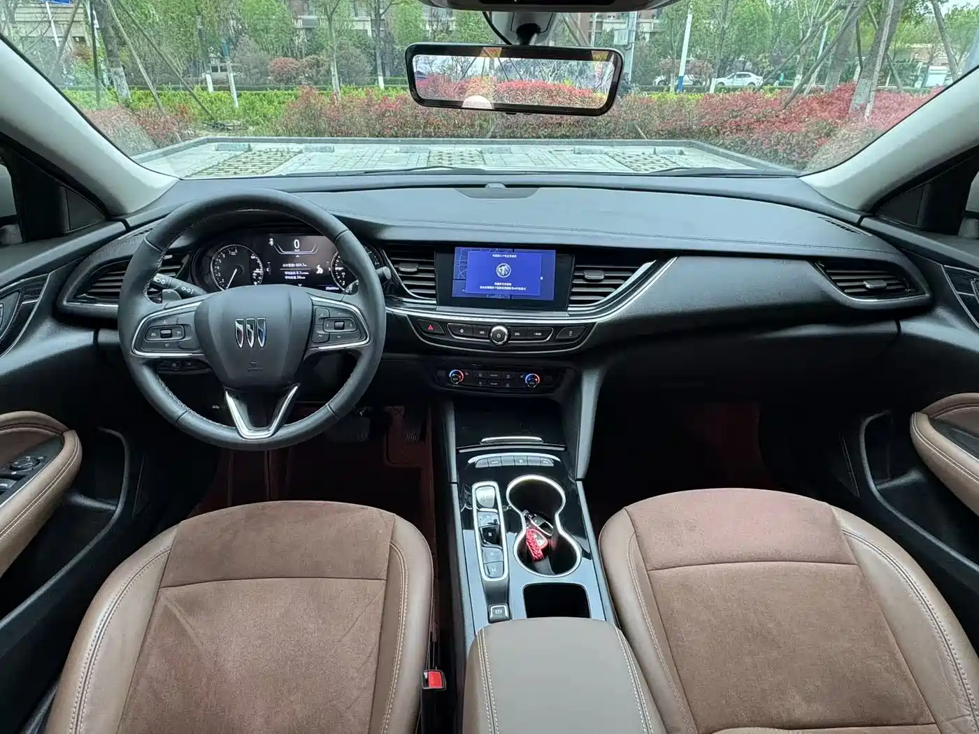 BUICK REGAL
