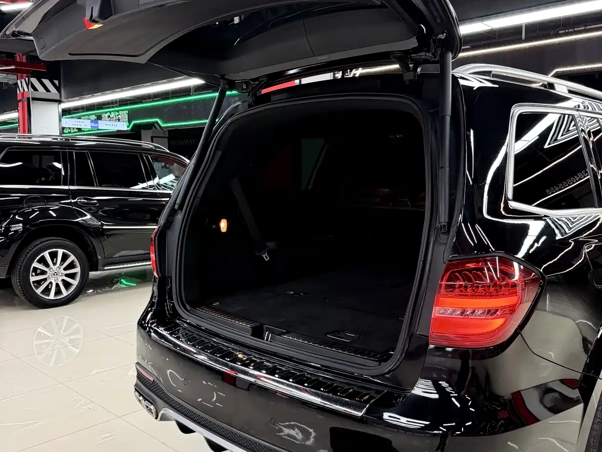 Mercedes-Benz GL-Class 2015 GL 400 4MATIC Luxury фото 31