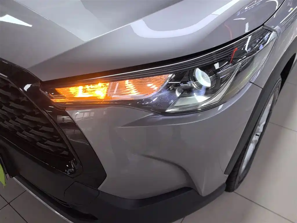 TOYOTA COROLLA SHARP AMPLIFIER