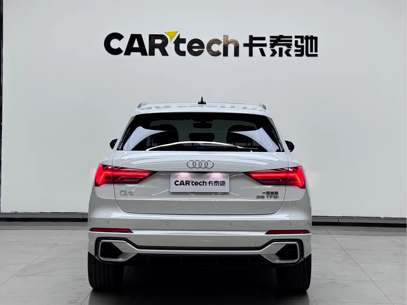 Audi Q3 2024 35 TFSI Fashion Sport фото 3