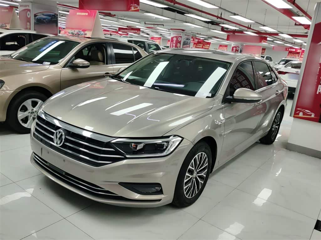 Volkswagen Sagitar