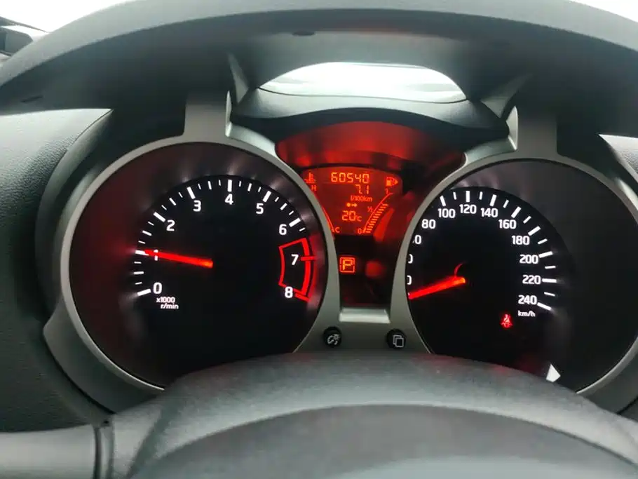 Infiniti ESQ 2018 2014 1.6L Free Edition