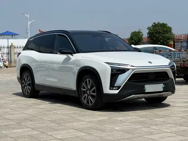 NIO ES8 2022 75kWh 7-Seater Edition — фото 3
