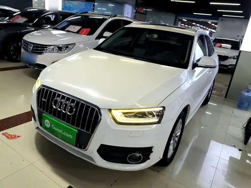 Фото 2 - Audi Q3