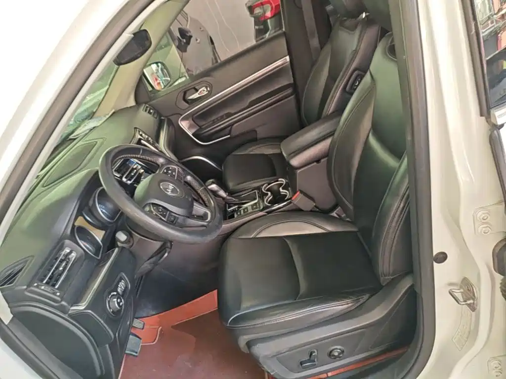 Jeep Grand Commander 2019 2018 2.0T AWD Premium Navigation Edition (China V)