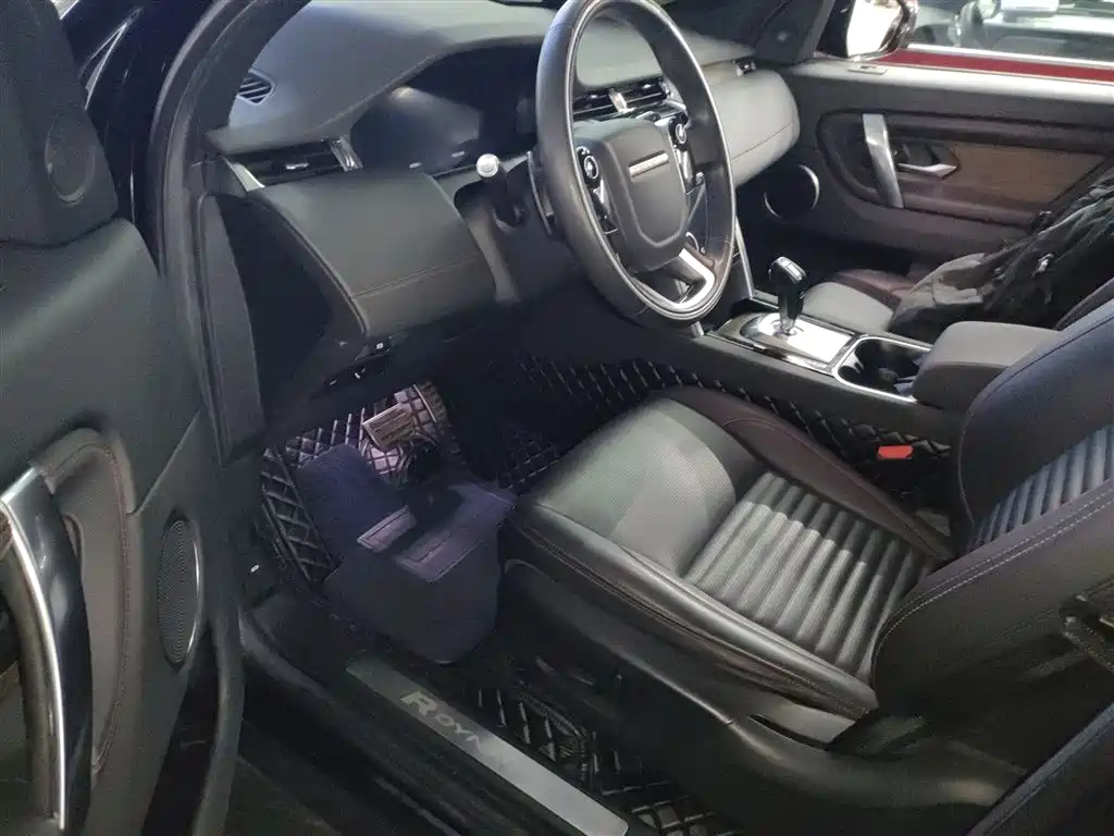 LAND ROVER DISCOVER SPORTS