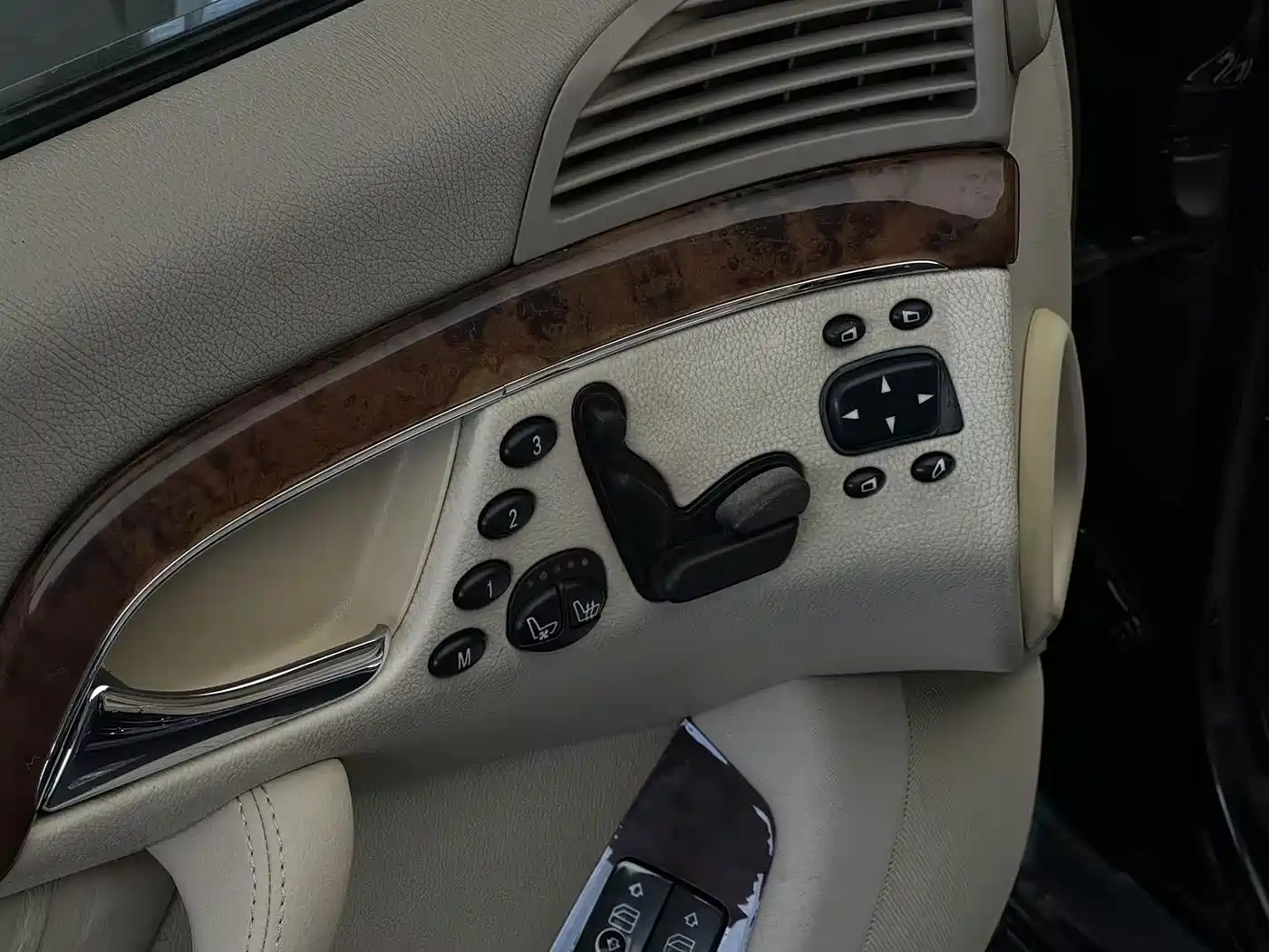 Mercedes-Benz S-Class 2004 2004 S 350