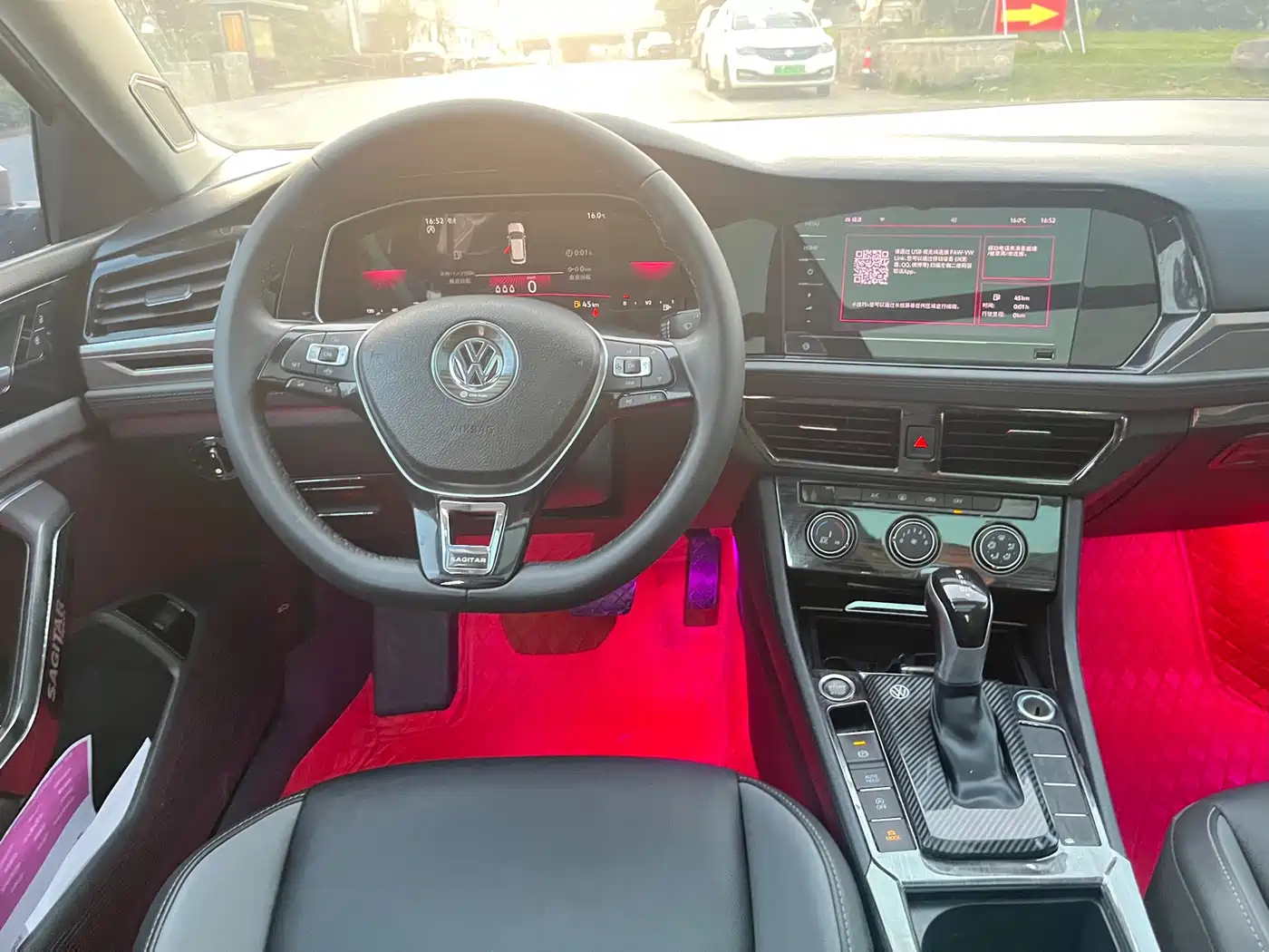 Volkswagen Sagitar 2021 280TSI DSG Comfort Smart Connect Edition фото 12