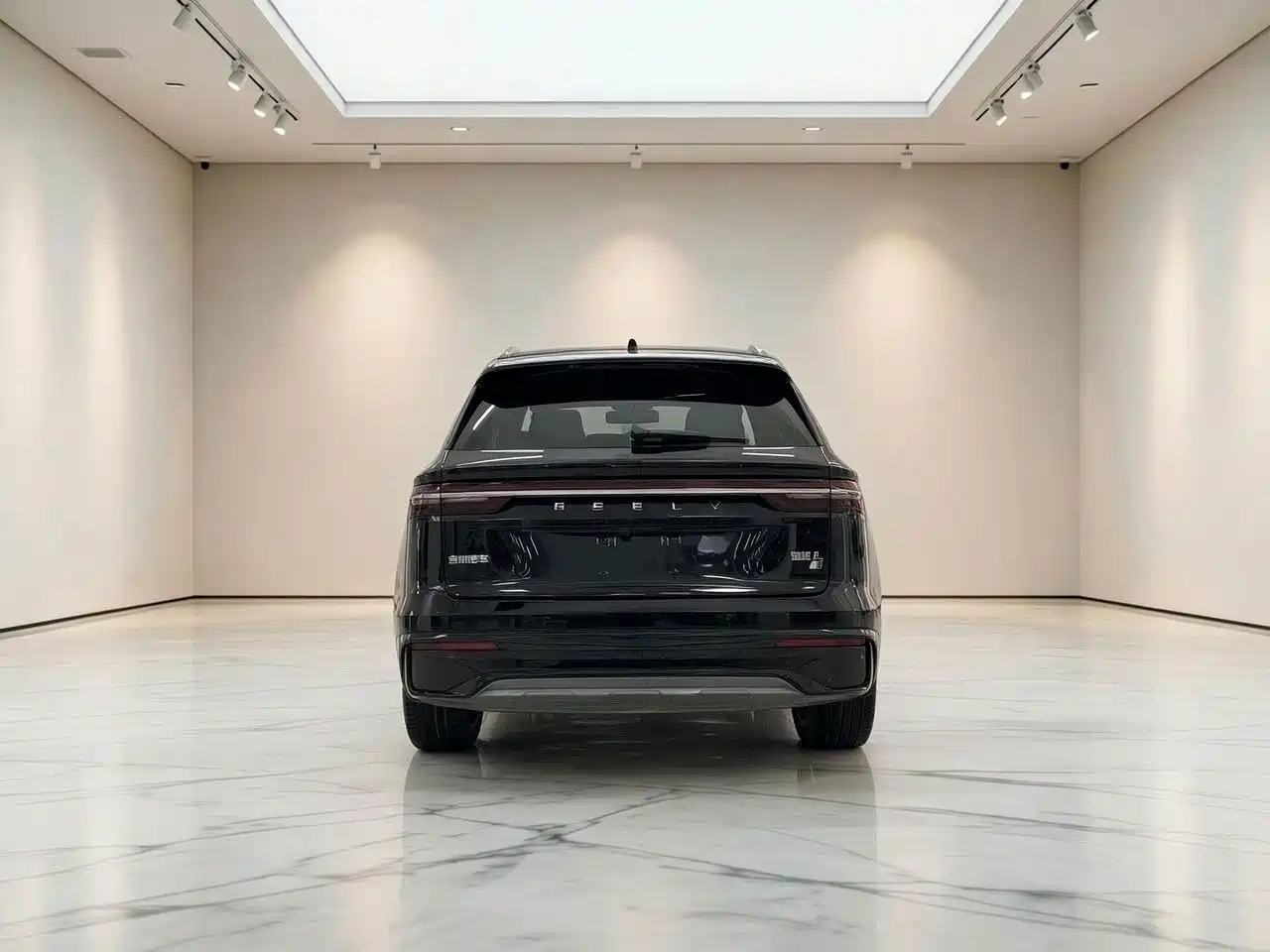 Фото 4 - Geely Monjaro