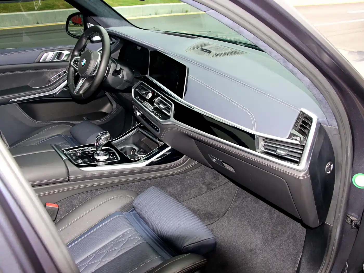 BMW X7 2020 xDrive M50i Kaguya Limited Edition фото 14