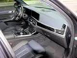 صورة 11 - BMW X7