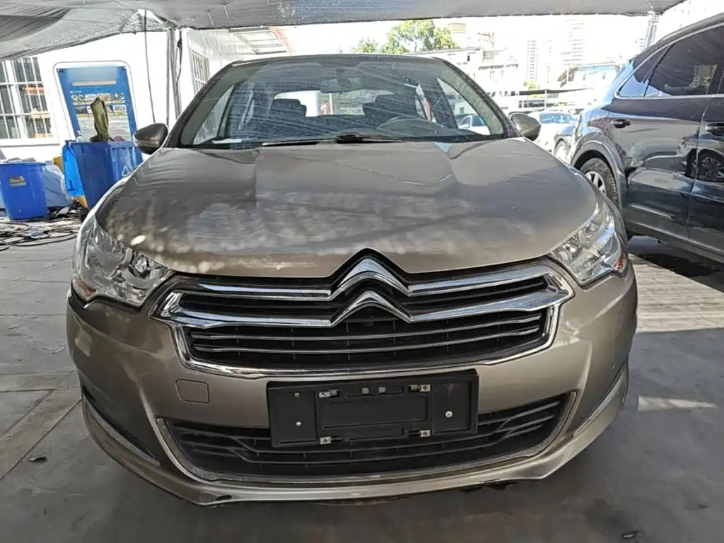 Citroën C4L 2016 2015 1.2T Automatic Luxury Edition