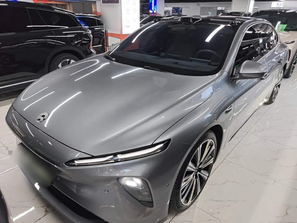 NIO ET7