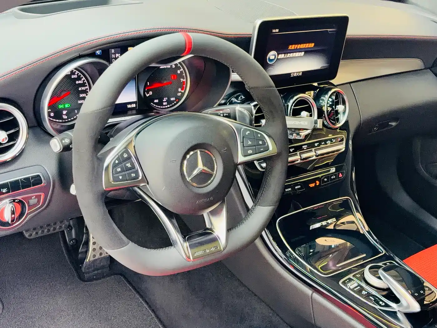 Mercedes-Benz C-Class AMG 2017 AMG C 63 фото 11