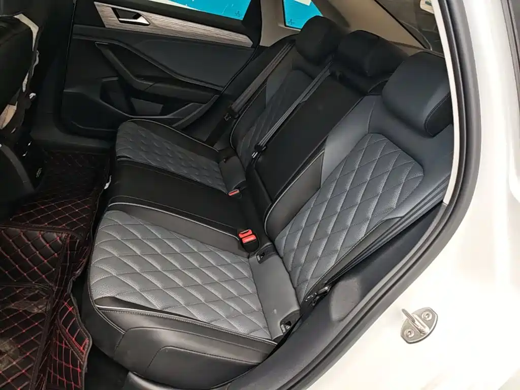Volkswagen Sagitar, миниатюра 16