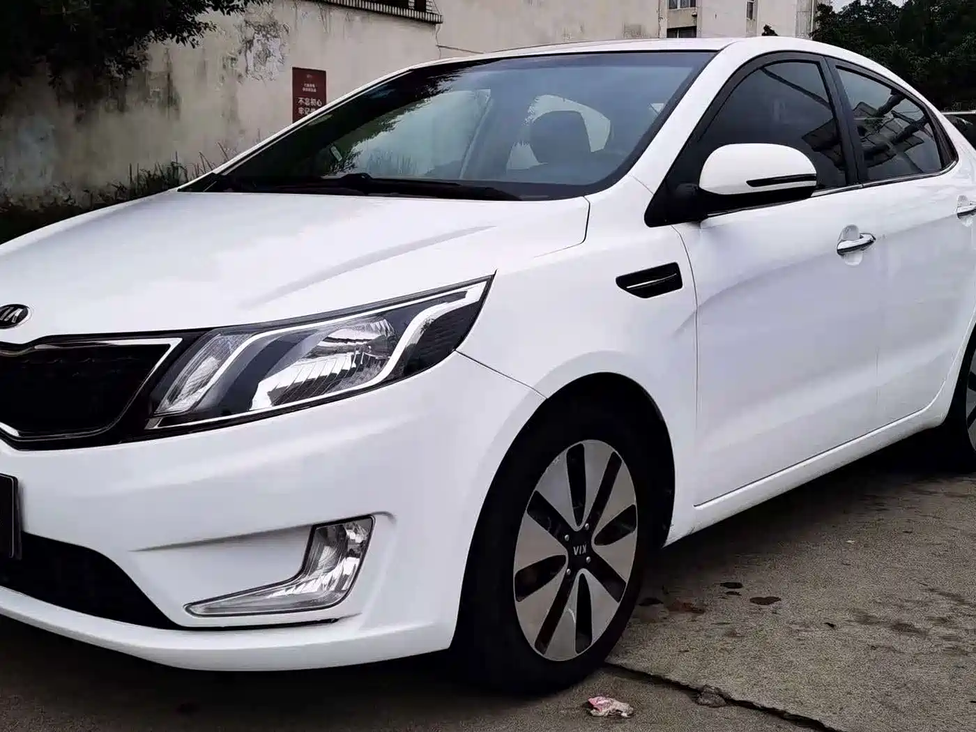 Фото 1 - Kia K2