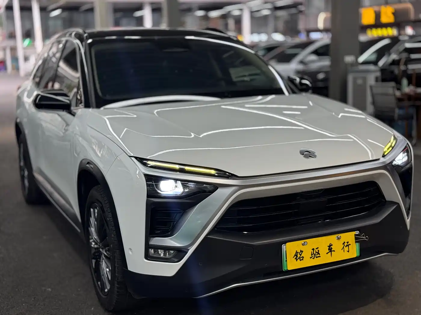 NIO ES8 2019 2018 355KM Base Model 7-Seater Version