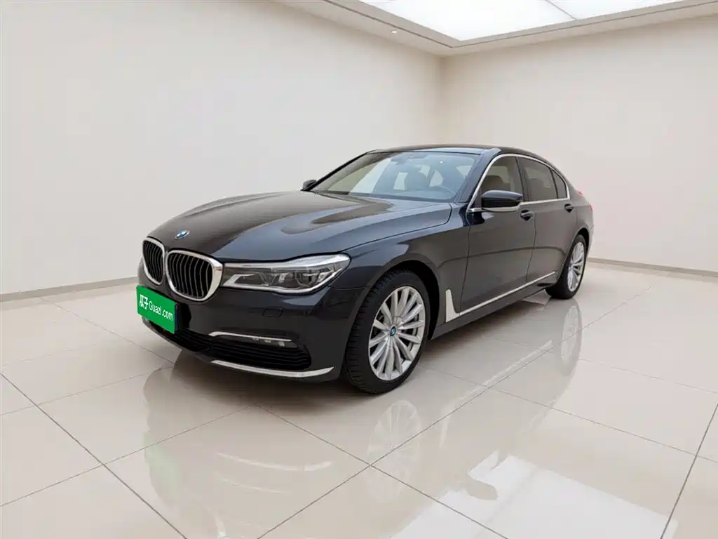 BMW 7 Series 2016 740Li Luxury