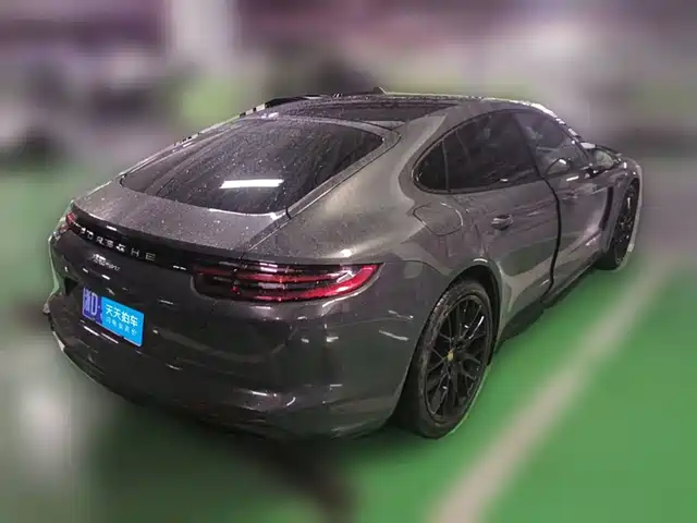 Porsche Panamera 2020 Panamera 10th Anniversary Edition 2.9T — фото 2